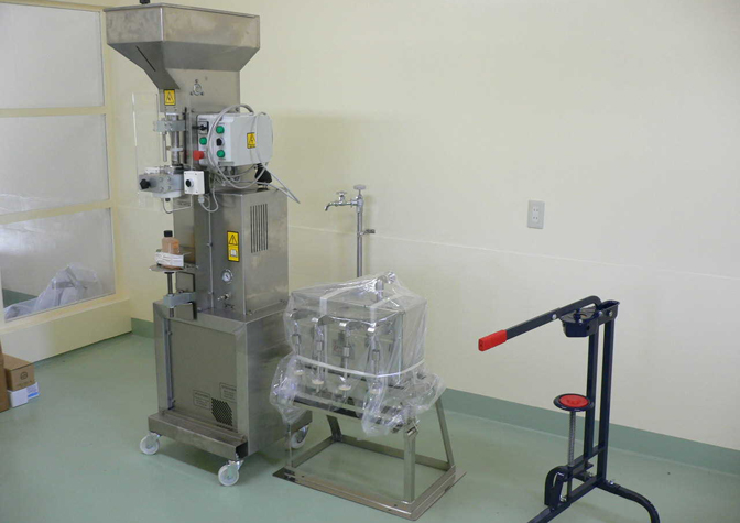 デイリーワイナリー 瓶詰め機器